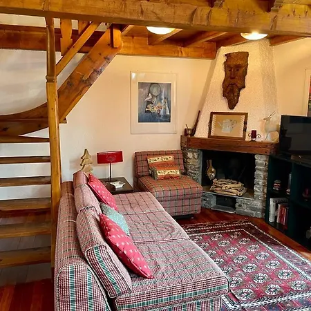 Maison De Filippo- Bluchalet Verrand